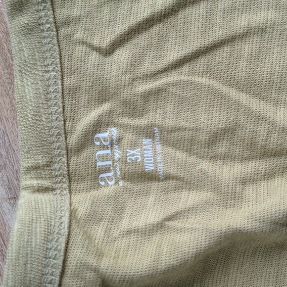 NWT 3X Tops Bundle - Picture 5 of 9